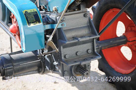 NX181型四(sì)驅手扶拖(tuō)拉機