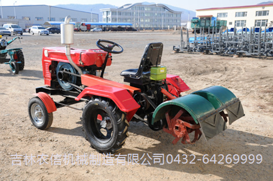 NX32型四輪(lun)拖拉機2