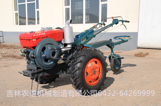 NX201型手扶拖(tuō)拉機