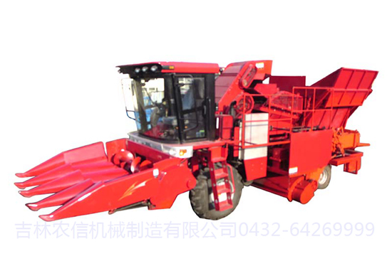 4YZD-4玉米收獲稭(jiē)稈打捆聯合(he)作業機